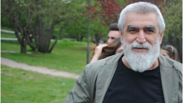 KHK ile ihraç edilen akademisyen Bahadır Aydın görevine iade edildi