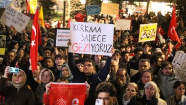 Erdoğan'a hakaretten tutuklandılar