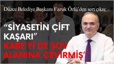 Dini siyasete alet eden bir siyasal figür