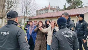 Tepecikli kadınların öfkesi sokağa taştı